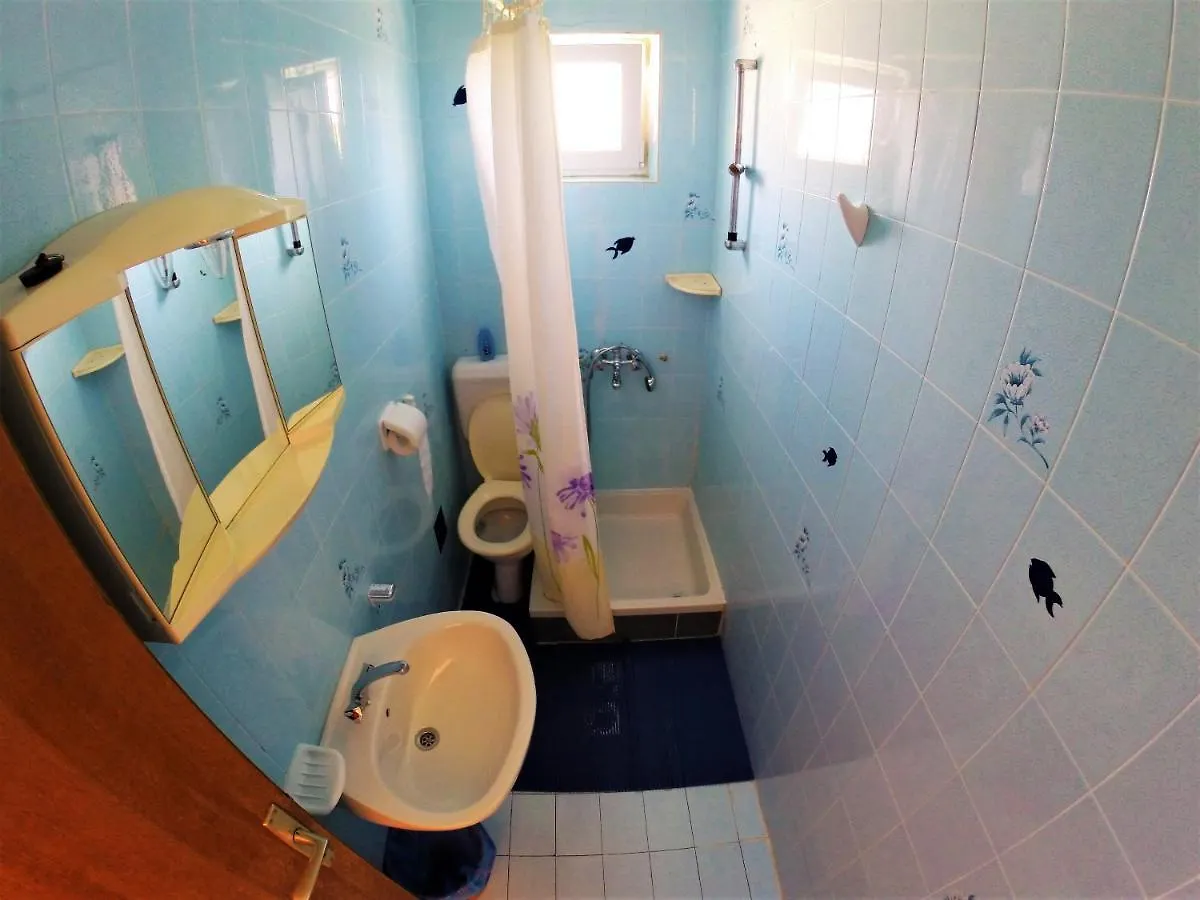 Apartments And Rooms With Parking Space Lopar, Rab - 19238 0*, Lopar